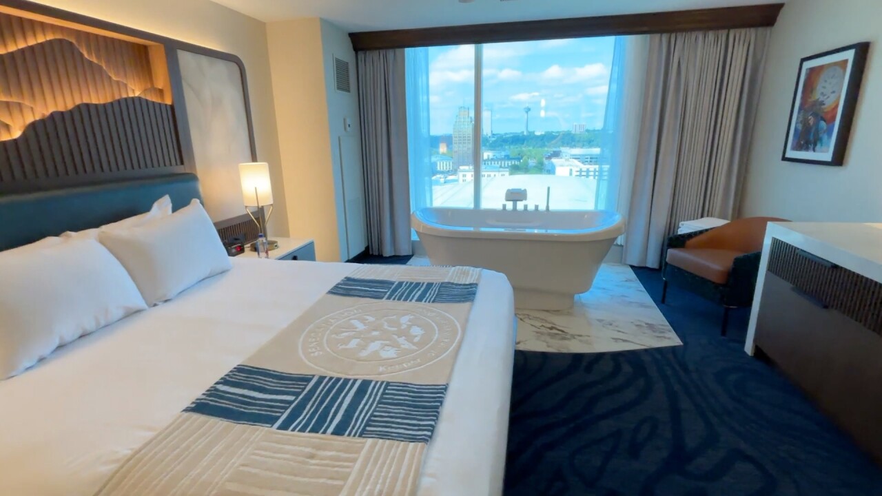 TUB VIEW.jpg