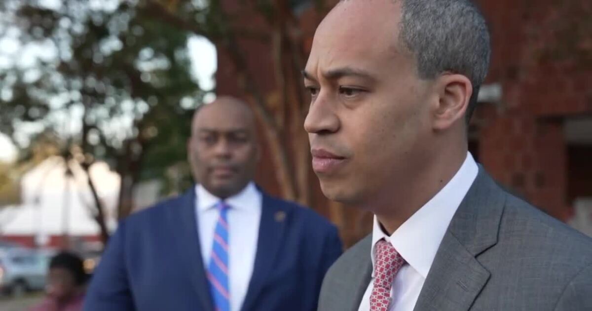 Local News Republicans rejoice, Dems regroup as Virginia court strikes down redistricting WTVR CBS 6 Web Staff