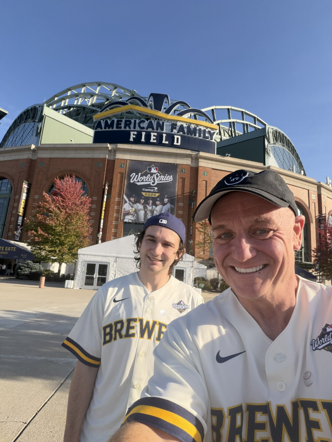 BREWER FAN RICK GORDON