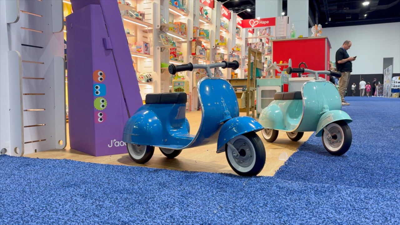 toy show 2.jpg