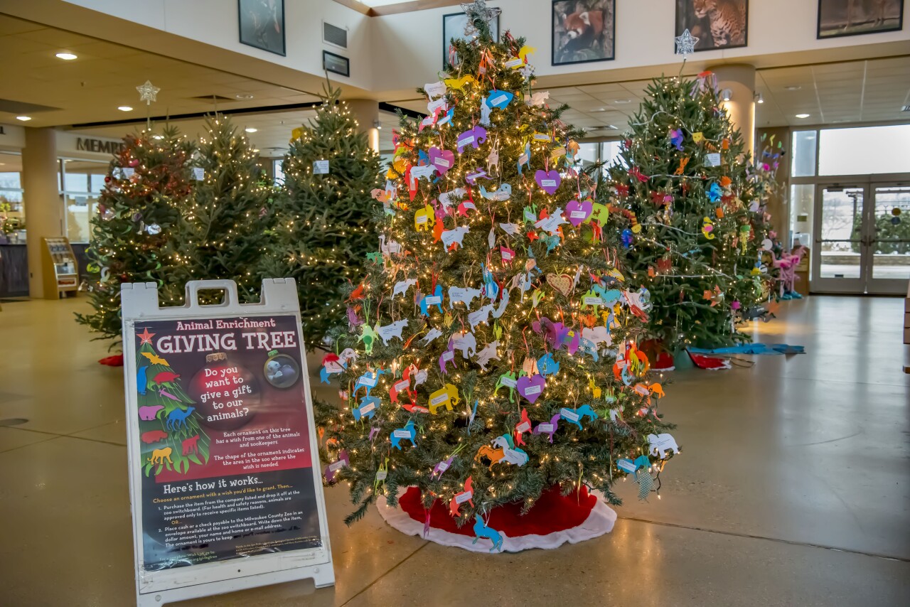 Milwaukee County Zoo's