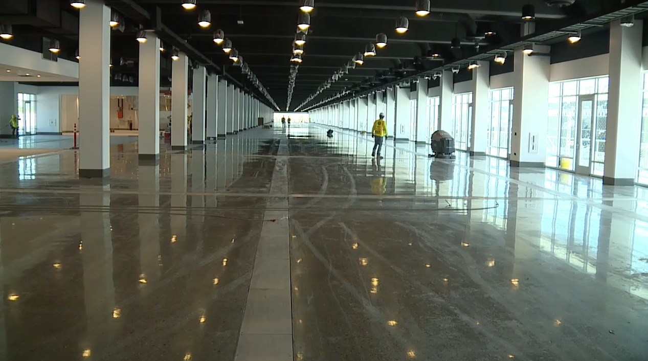 Formula 1 Las Vegas Grand Prix Pit building.png