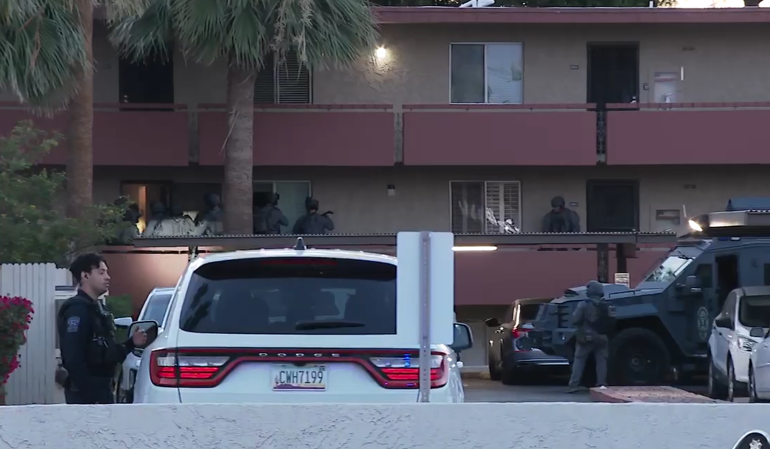 scottsdale miller and camelback scene
