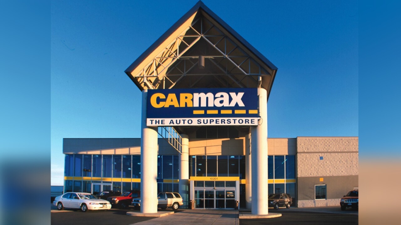 CarMax to hire 200 people for new Richmond jobs that pay 22+ an hour