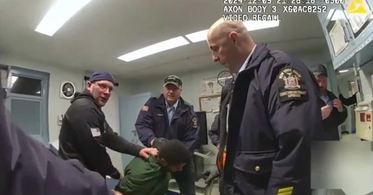 6 NY prison workers indicted for second-degree murder in beating death ...