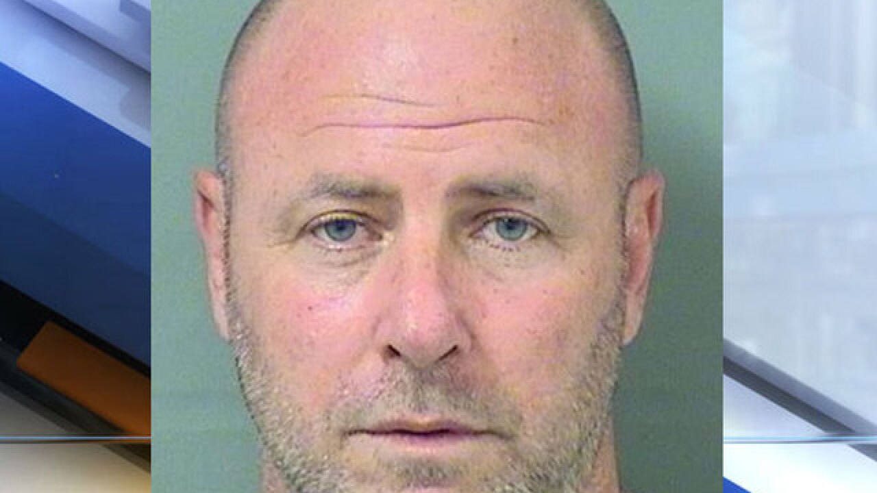 Cops Sex Offender Took Nude Photos Of Teens