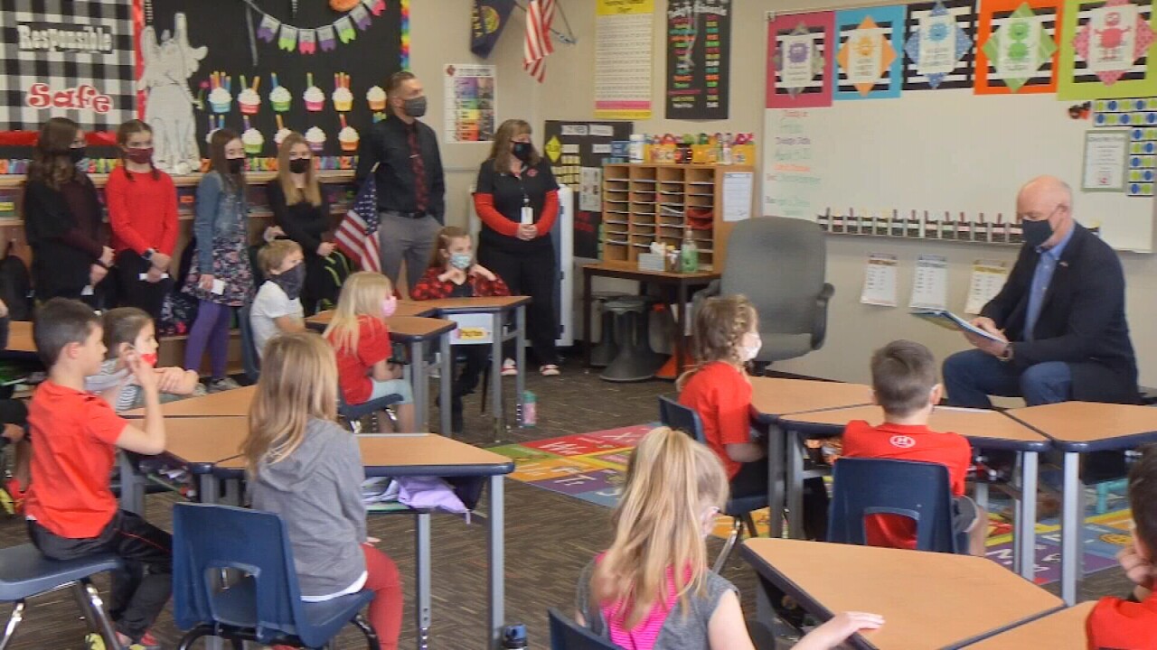 greg gianforte reading 3.jpg