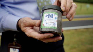Franklin City Administrator Eric Stuckey presented the wastewater proposal to city leaders, bringing along a jar of what he described as a Class A Biosolid.