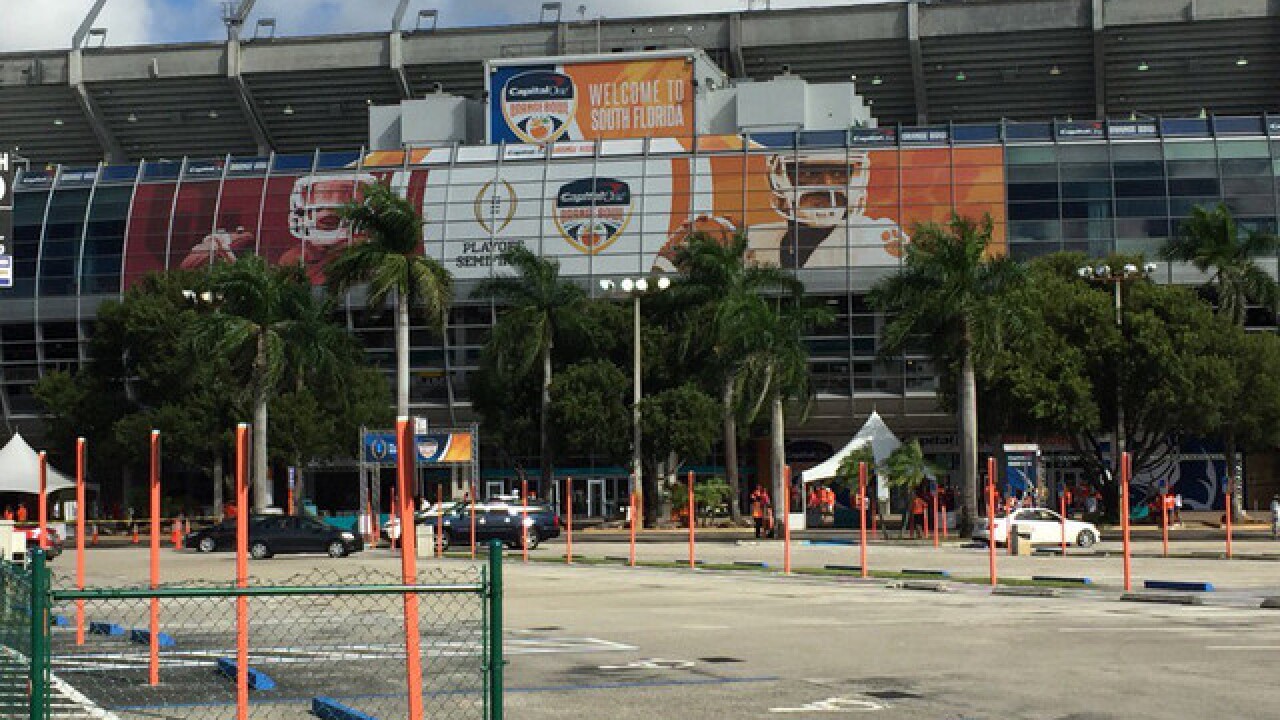 PICS: OU vs. Clemson in 2015 Orange Bowl