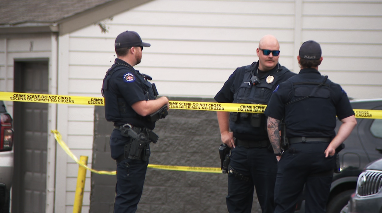 Aurora police_officer stabbed, suspect shot and killed_April 9 2026