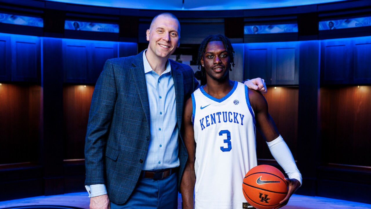 Zoom Diallo commits to Kentucky