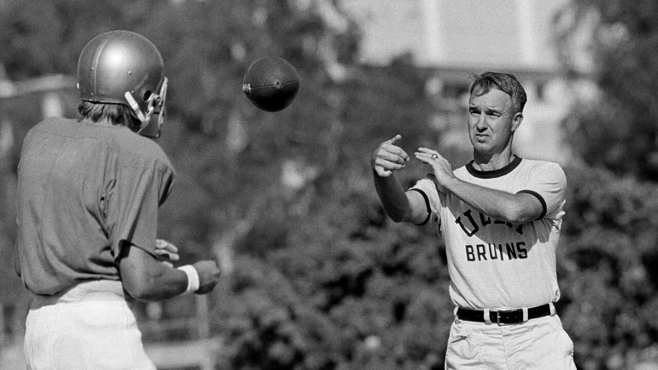 Former Ku Football Coach Pepper Rodgers Passes Away