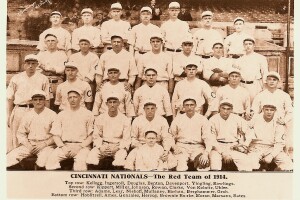 1914_Cincinnati_Reds.jpg