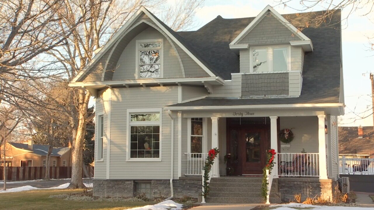 43 CLARK AVE.jpg