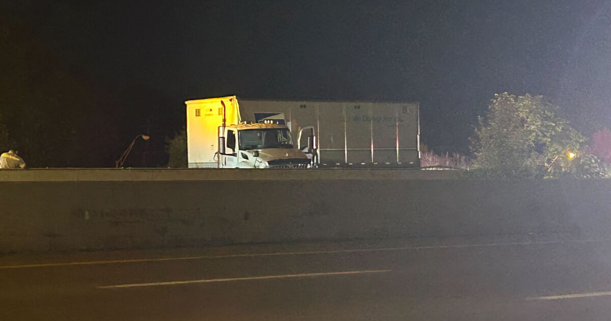 Wrong-way crash on I-90 in Cleveland injures 4