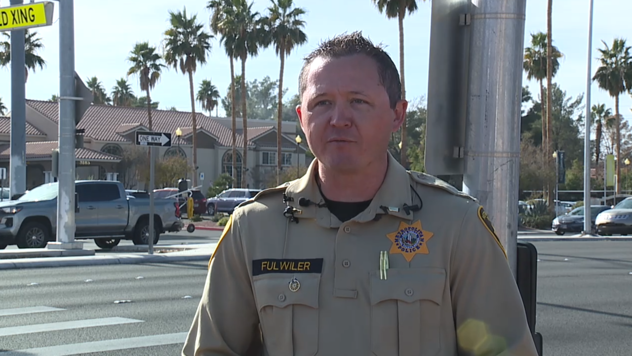 Las Vegas police demonstrate crosswalk safety laws after recent pedestrian fatality