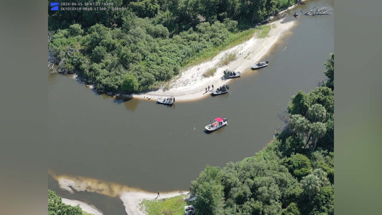 boat capsize.png