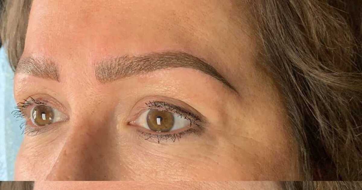 Tattoo artist does free eyebrow microblading for cancer survivors