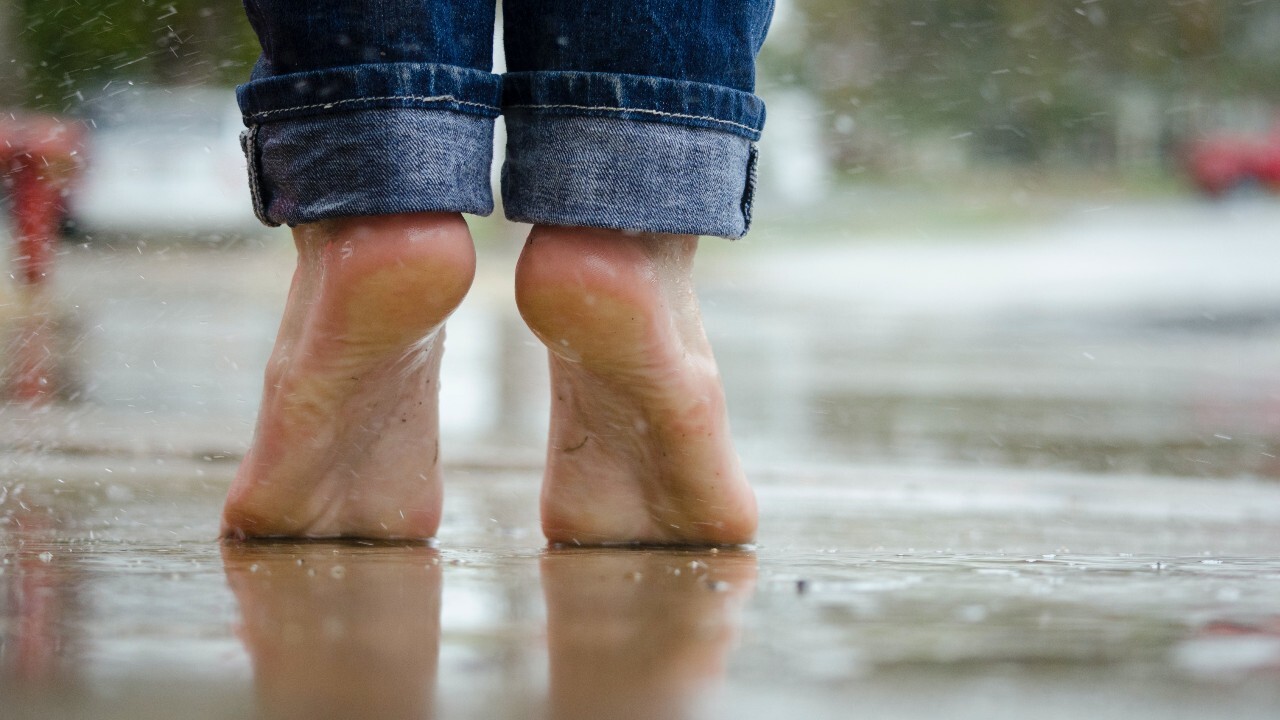 Hot asphalt during Utah heat wave can burn feet