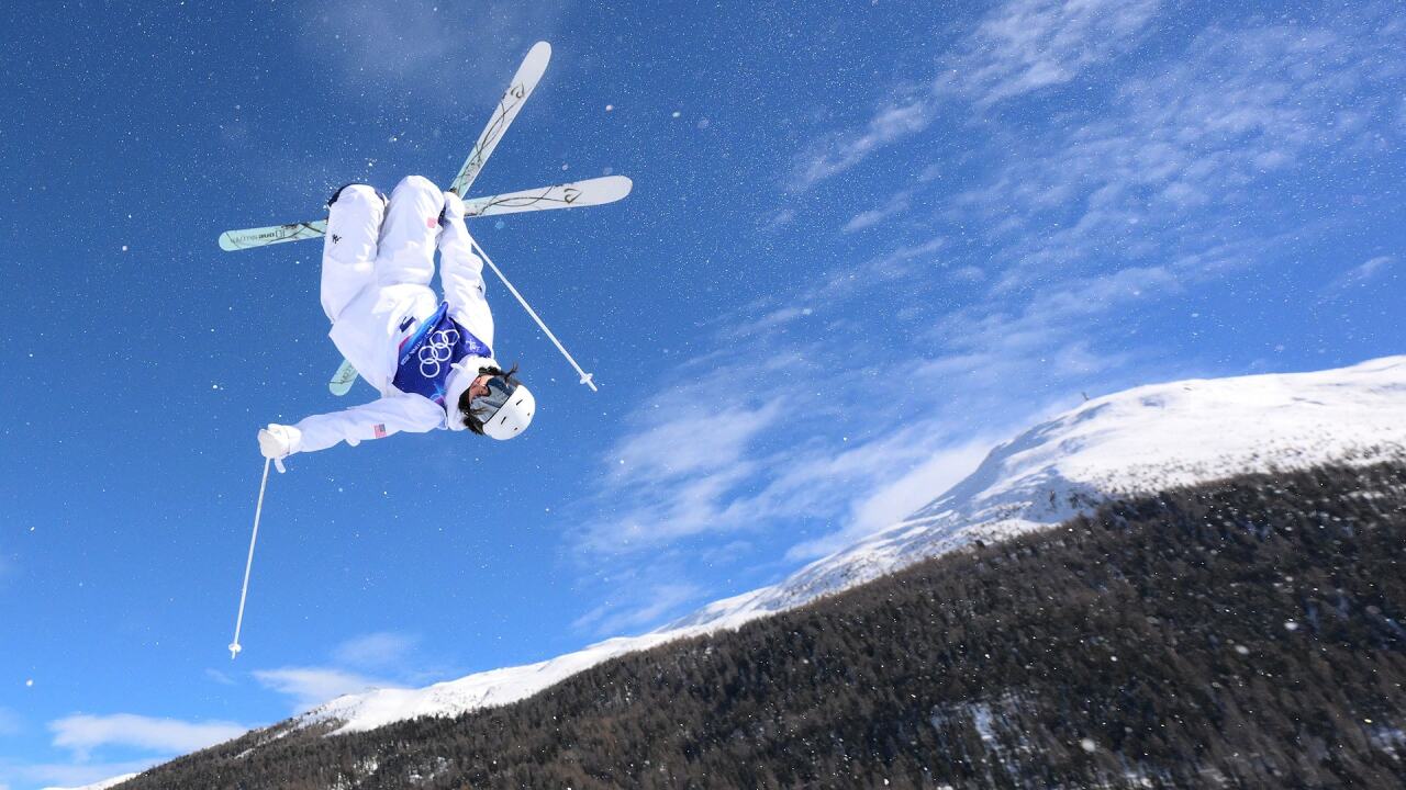 USA's Jaelin Kauf qualifies for women's moguls final
