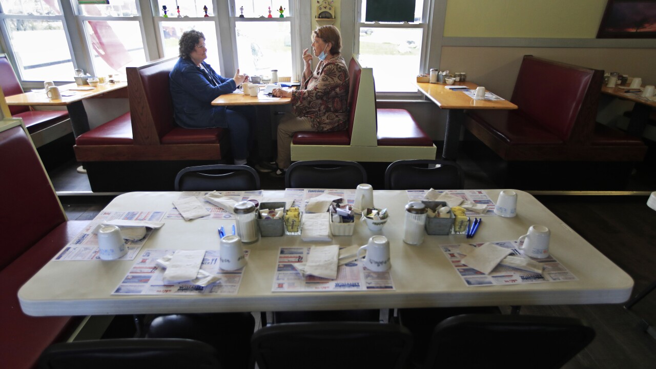 Virus-Outbreak-Restaurants