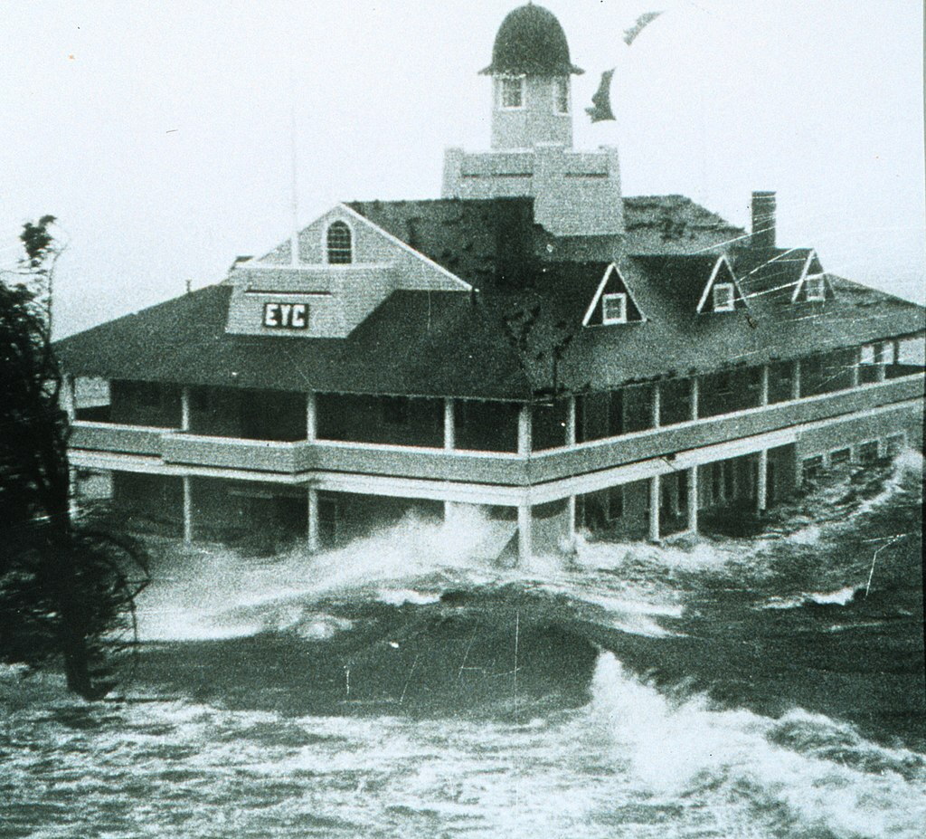 Carol_in_Rhode_Island.jpg