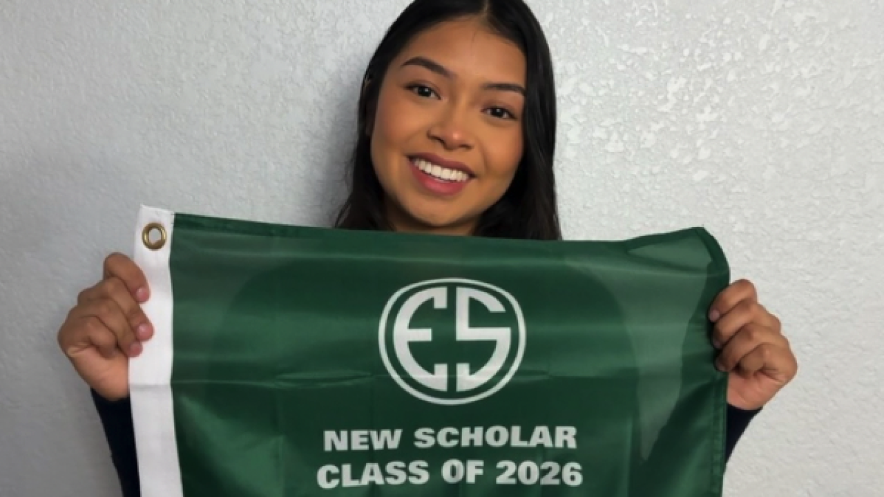 Vanessa Olivar.png