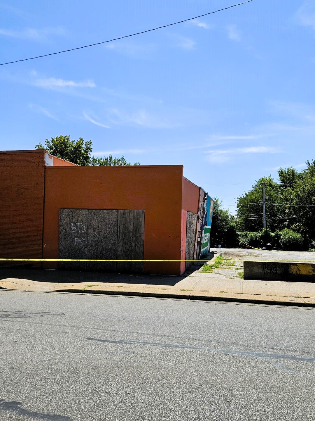 Bat104-4800blkIndependence ave(5).jpg