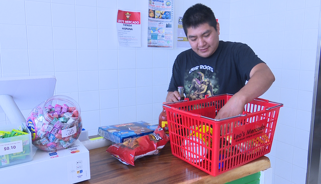 First Hispanic grocery store in Marinette opens