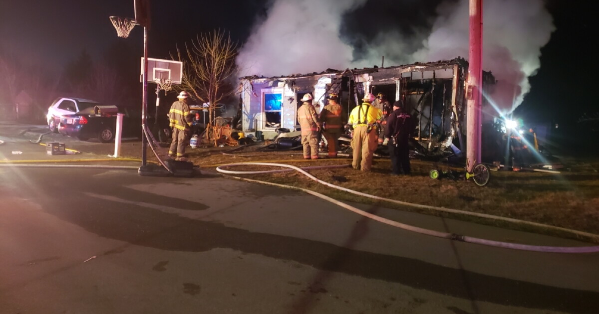 Child among 3 killed in fire in Richmond, Missouri, early Tuesday morning