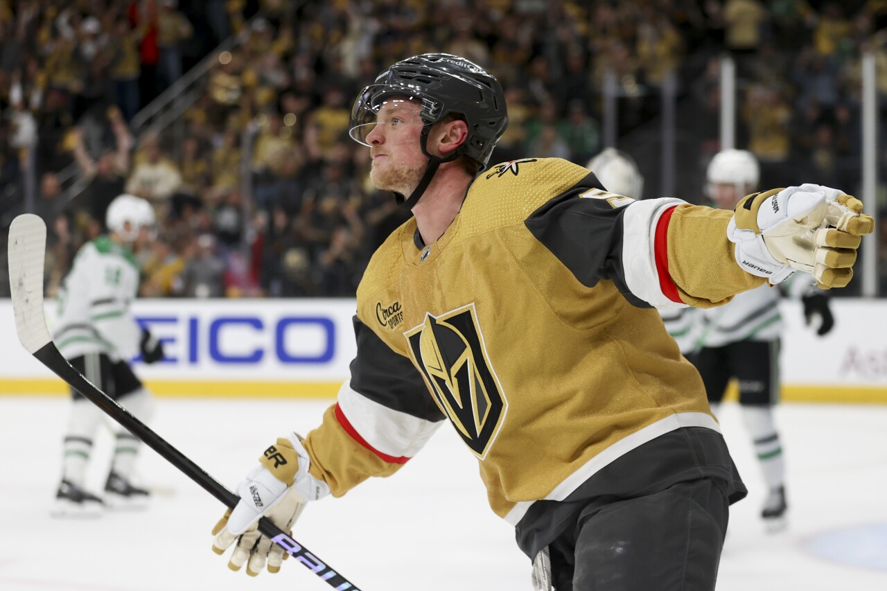 Vegas Golden Knights - Jack Eichel