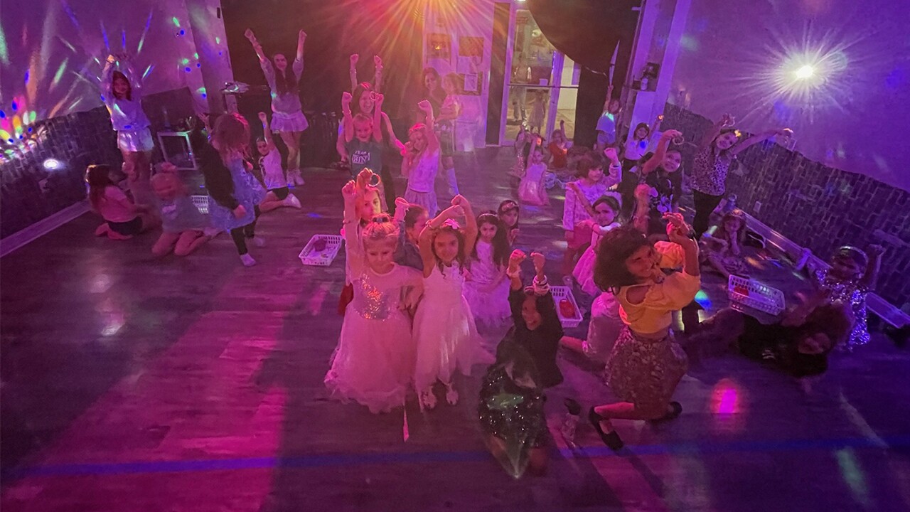A Taylor Swift party for children at Abby's Performing Arts Studio in Jupiter.jpg