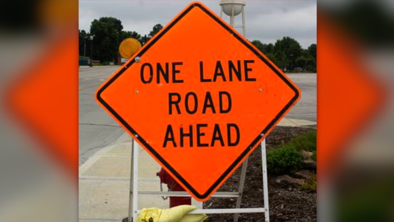 One Lane Rd WHAT’S NEW IN ROAD CONSTRUCTION: Lane closure in US-131 construction zone