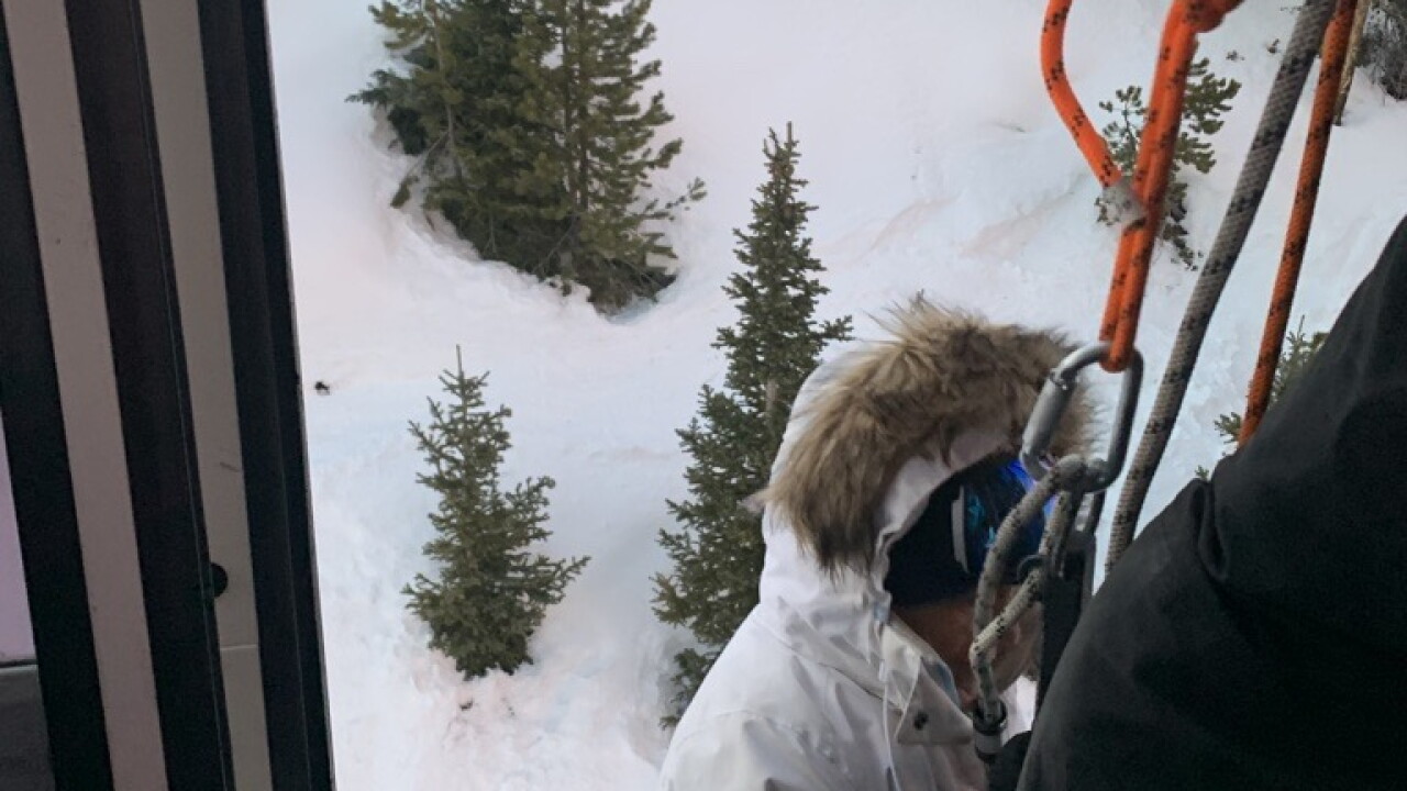 skier stuck on gondola at winter park_dec 23 2024.jpeg