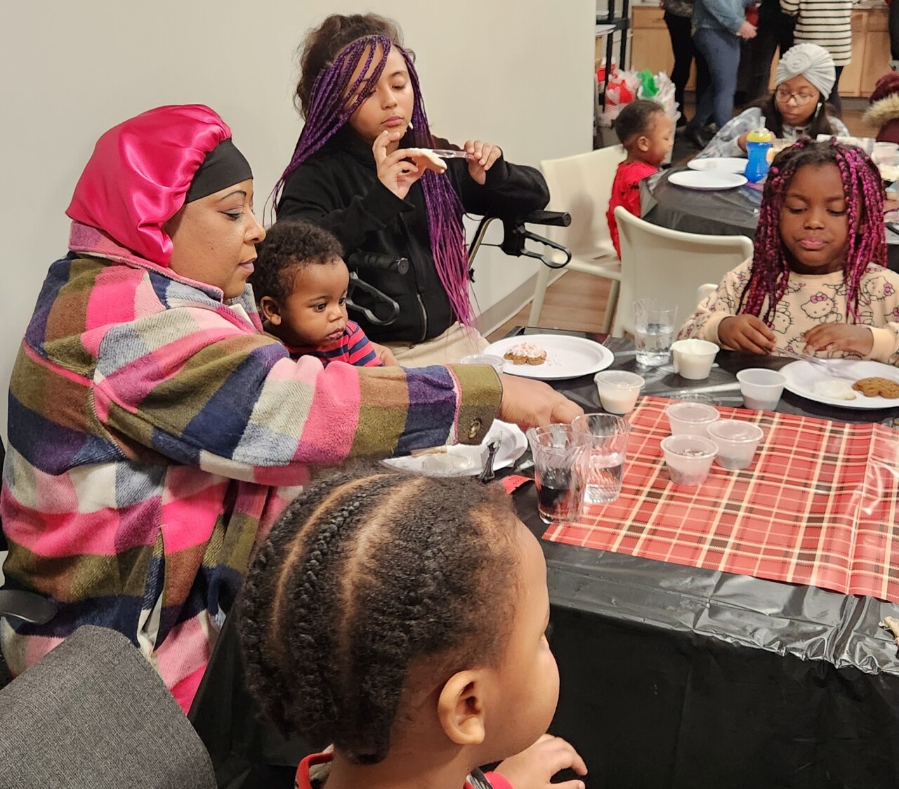 SINGLE MOMS FB GROUP.jpg