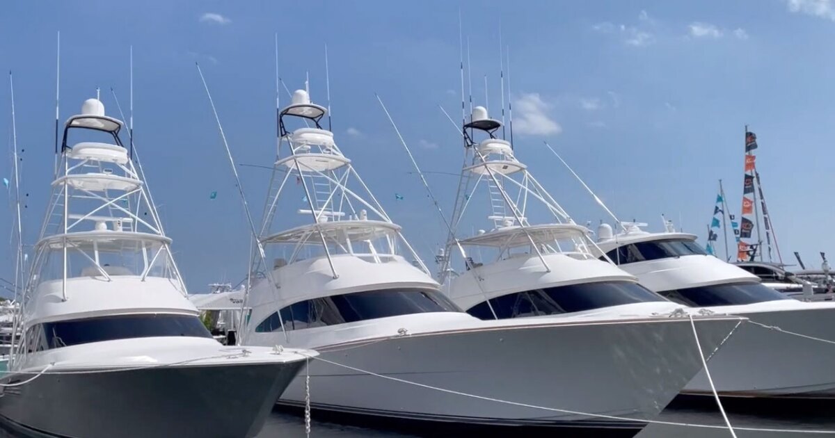 Palm Beach Boat Show kicks off in downtown West Palm Beach