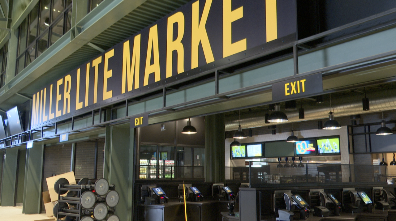 New additions to Lambeau Field concourse