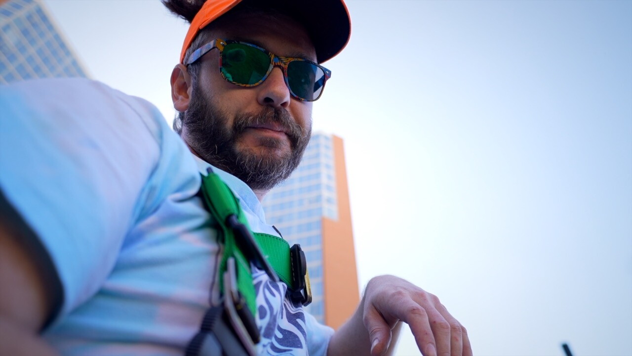 DAN CLOSEUP.jpg