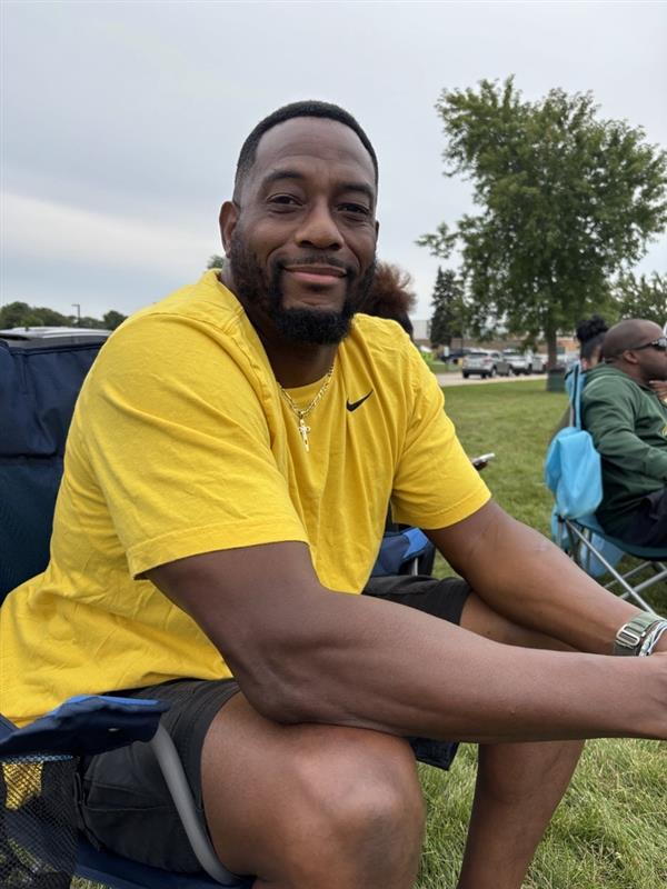 Jermaine Pumphrey, football team parent