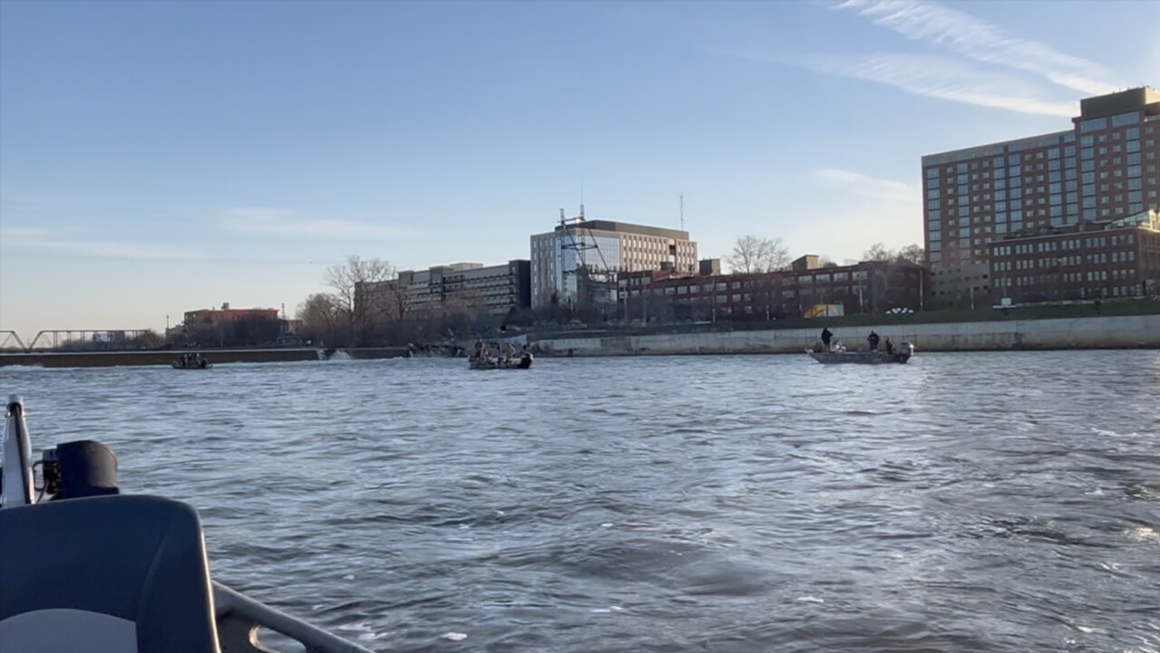 Boats by the Fish Ladder in downtown GR