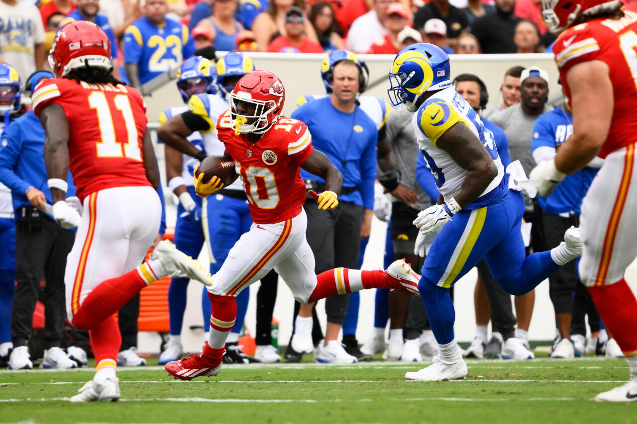 Rams Chiefs Football