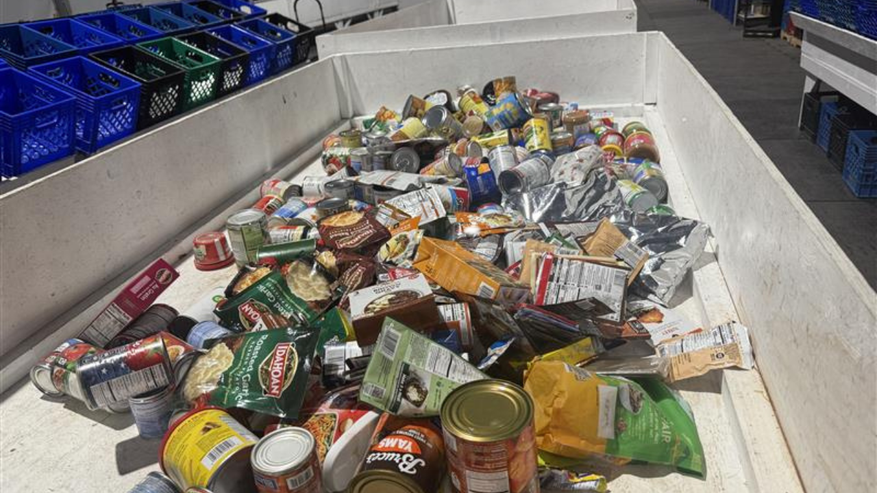 Metropolitan Ministries faces critical shortage of food, toys ahead of Christmas