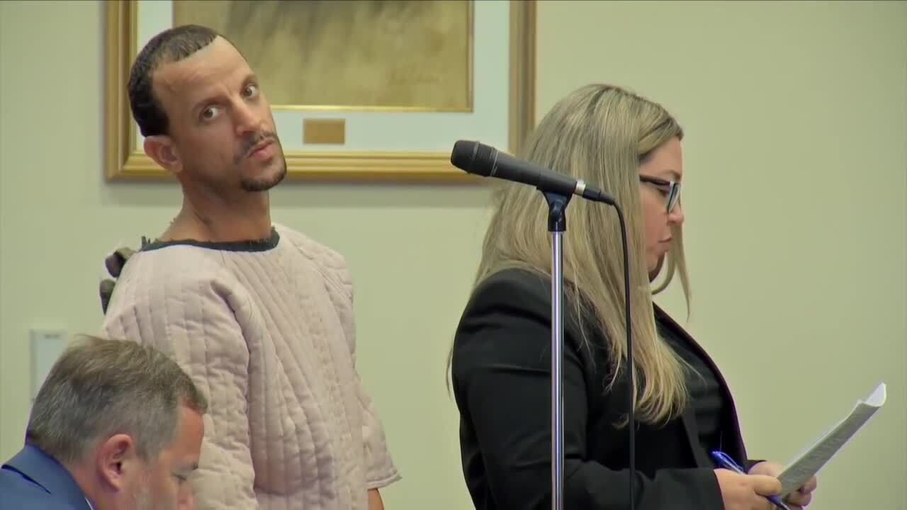 de jesus in court for detention hearing