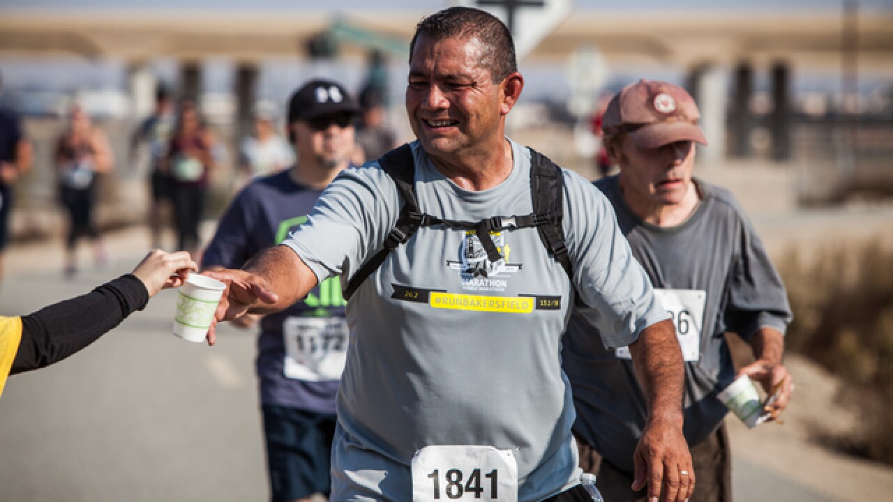 Photos: Bakersfield Marathon Mile 10 and Mile 23