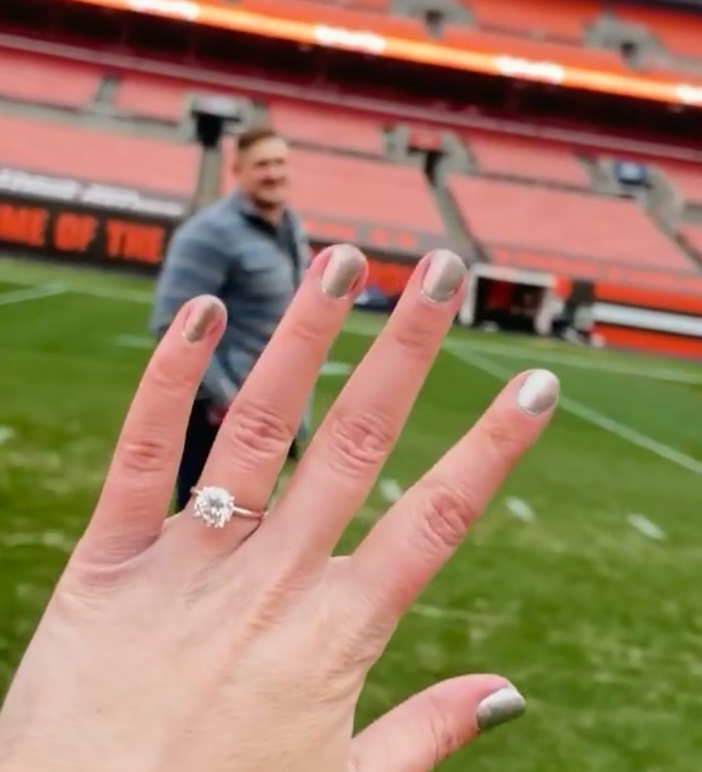 Love and Football: How Browns guard Wyatt Teller and wife Carly fell in love in, and with, Cleveland - News 5 Cleveland Love and Football: How Browns guard Wyatt Teller and wife Carly fell in love in, and with, Cleveland - News 5 Cleveland