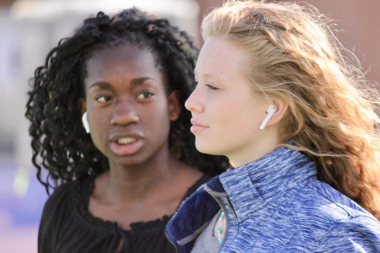 Guerna Becker and Kyona Yeager