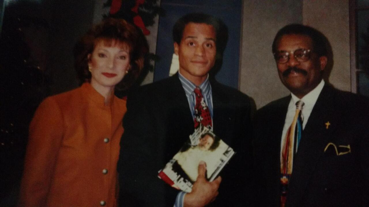 Johnny Cochran on Live at 9!