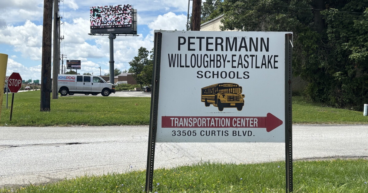 6-year-old dropped off at wrong bus stop on first day of school in Willoughby