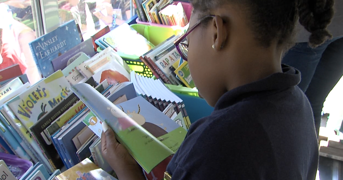 2 News visits Walt Whitman Elementary for Read 2 Lead - Vimarsana News
