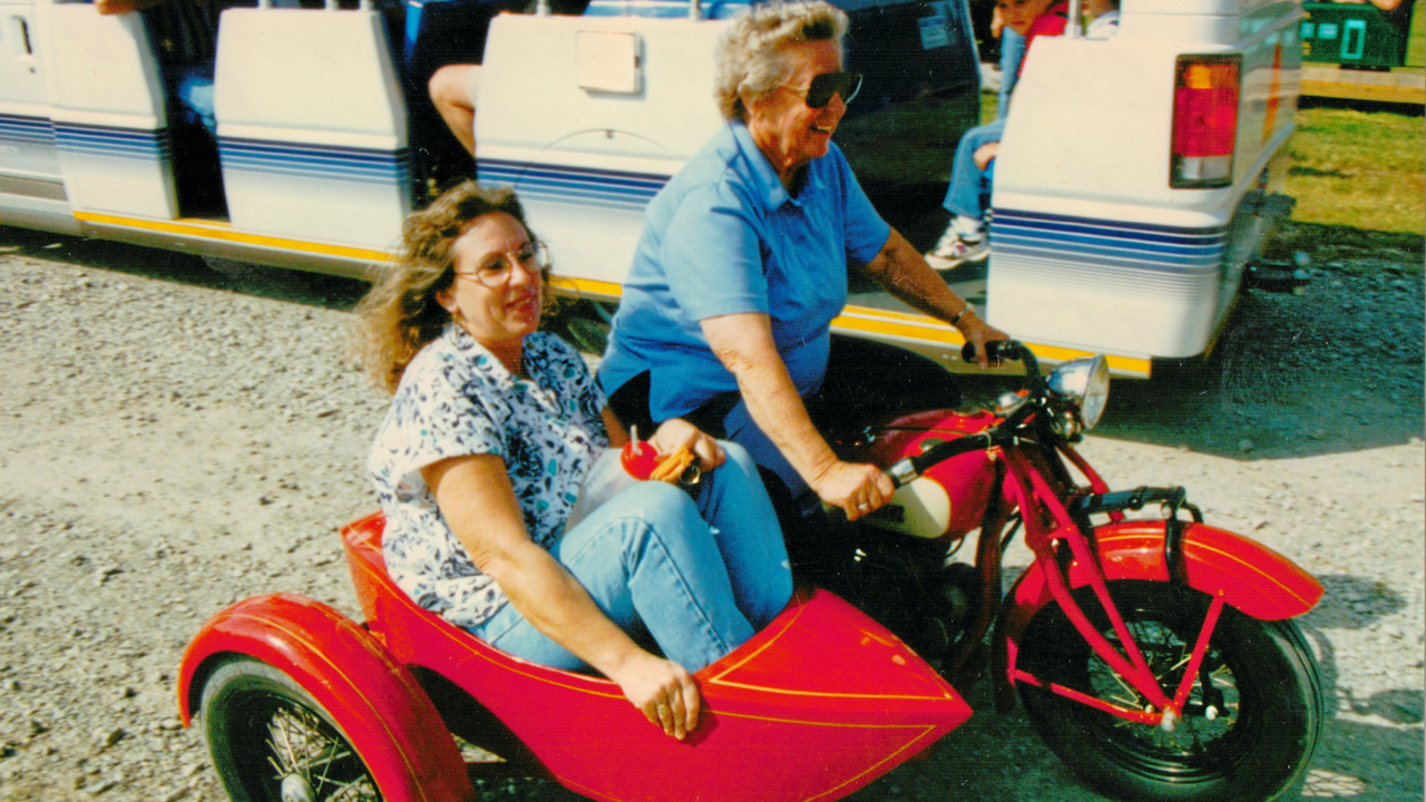 papoose motorcycle.png